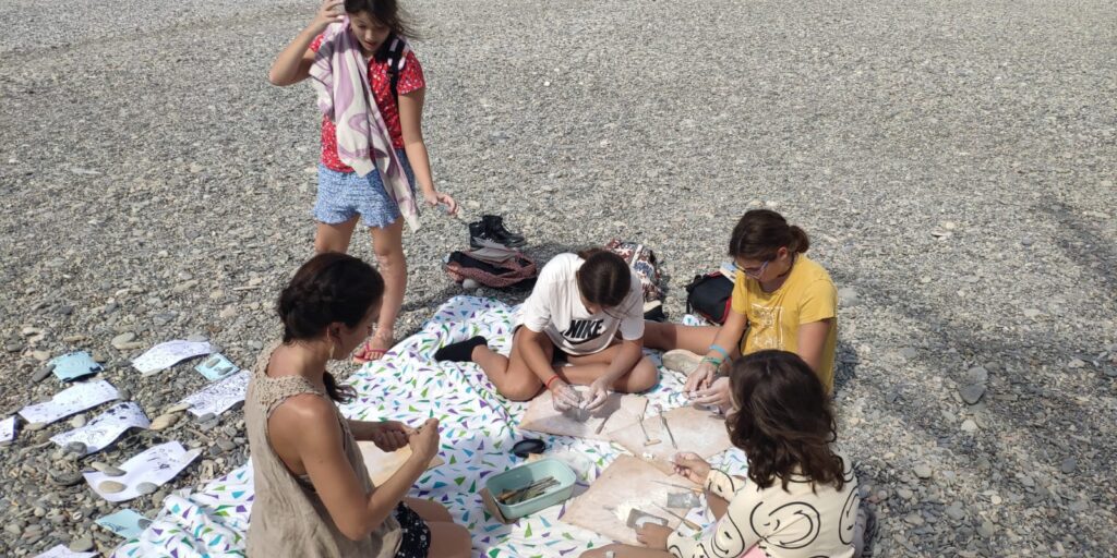 arts and crafts on beach